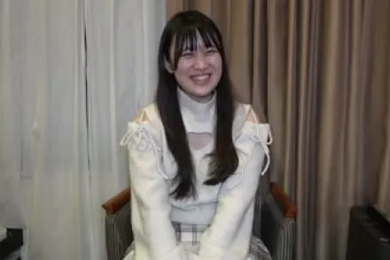 FC2-PPV-4810998 安静又爱干净的女士