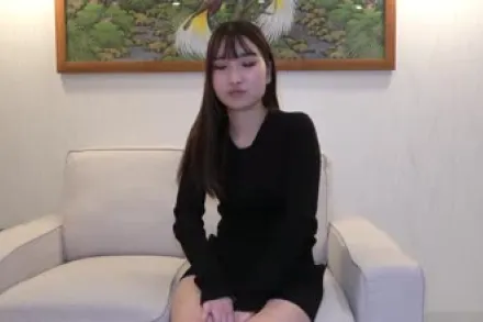 FC2-PPV-4576675 有着色情面孔的E罩杯女孩