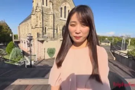 FC2-PPV-4810492 我要让一个陌生人的阴茎插入我的身体