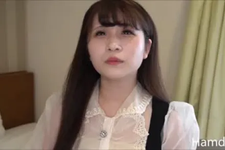 FC2-PPV-1587330 超级漂亮的咖啡店女服务员