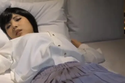 FC2-PPV-1579129 努力成为偶像的女孩