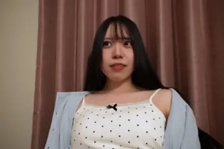 FC2-PPV-4812799 身材修长曲线玲珑的女孩