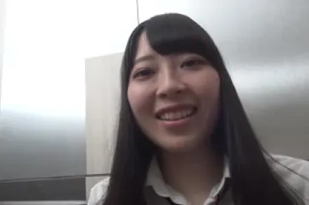 FC2-PPV-1528299 巨根插入白皙肌肤美胸娇嫩的小穴