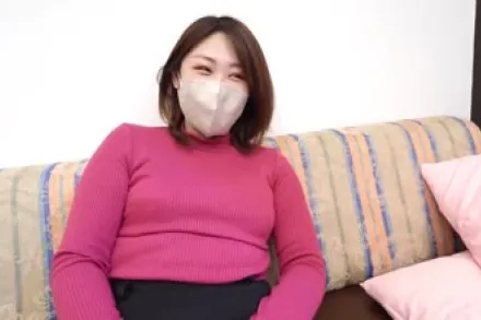 FC2-PPV-4568053 街角速拍地方都市口罩美女