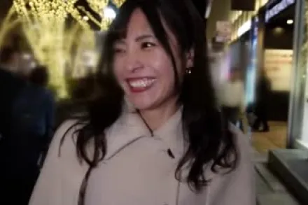 FC2-PPV-4564870 狂喷潮美女魔性生插中出