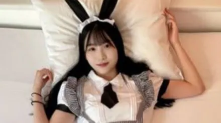 FC2-PPV-4789442 身着啦啦队服的澪甩着马尾辫光滑的阴道被粗暴地插入