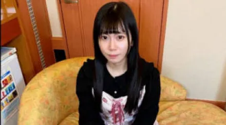 FC2-PPV-4744418 漂亮苗条美女中出