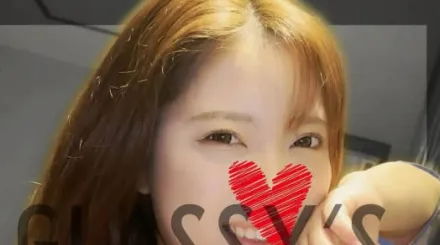 FC2-PPV-4669351 大量精液射进美丽可爱的已婚女人嘴里