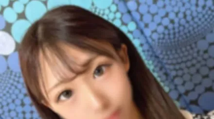 FC2-PPV-4677218 我带她去酒店看了街景