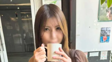 FC2-PPV-4561687 纤体美乳人妻夏美再孕欲望