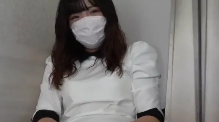 FC2-PPV-3513216 富有的女大学生试图以红发女孩的身份走红