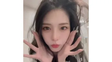 可愛活潑的美女被幹到失聲 Looks