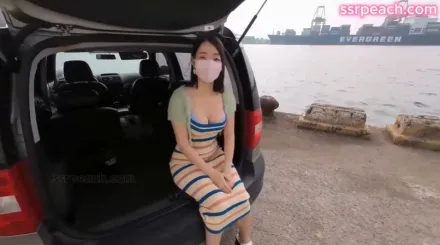 男人與他的嫂嫂在車上出軌 Ellie