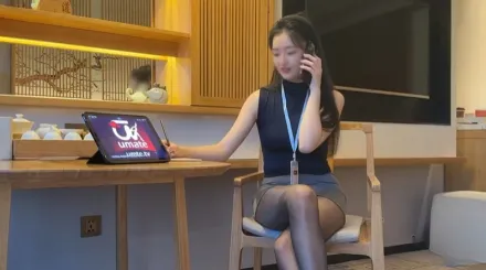 淫荡秘书贞洁攻陷被肉棒填满初尝淫欲欢 播音系小美