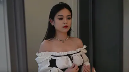 绝美表姐娇喘不息嫩穴被我射满 圆圆