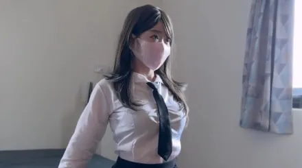 小偷被女主人逮个正着淫蕩女主人竟威胁他不舔我就报警啰 艾莉