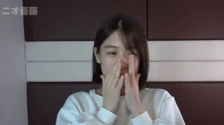 FC2-PPV-4813818 天然美女在高潮后的余韵中腹部和腰部剧烈抽搐