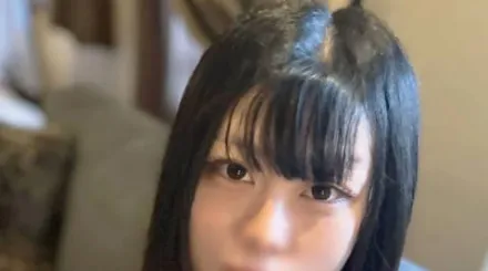 FC2-PPV-4621974 某知名大学四年级学生