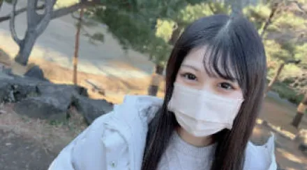 FC2-PPV-3237986 在道玄坂的咖啡厅打工的20岁娃娃脸大学生