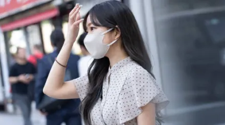 FC2-PPV-3849754 以聪明的文科生而闻名