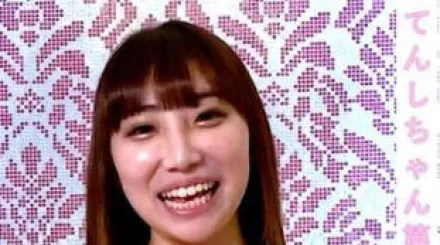 FC2-PPV-4678626 汗流浃背的性爱