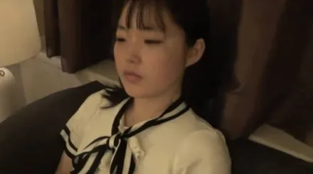 FC2-PPV-4738261 乡下上京无邪气纯真清纯小姐