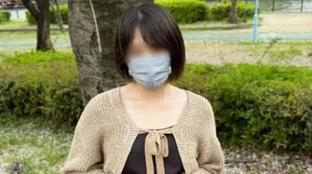 FC2-PPV-4680591 真正的素人与曝光白天在公园玩耍