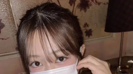 FC2-PPV-4610250 刚毕业的偶像级零六年女孩