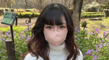 FC2-PPV-3317472 敏感娇小的身躯里充满了情欲和淫液