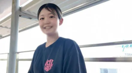 FC2-PPV-4757902 害羞的女大学生缺钱申请写真拍摄巨大的黑色屌丝和巨大的中出