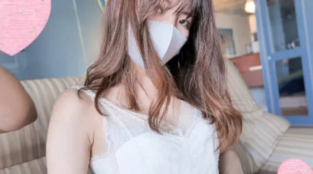 FC2-PPV-3216036 拥有明星级美丽脸蛋和身材的知名公司千金是名牌音乐学院的学生