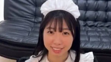 FC2-PPV-4676393 黑发纯真无邪