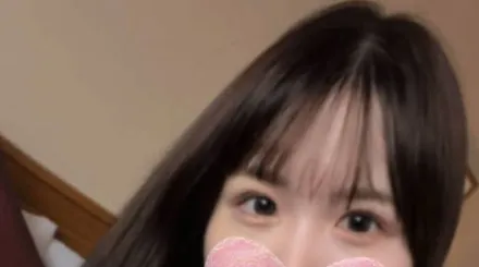 FC2-PPV-4627045 深深插入传闻中的上野少女体内