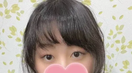 FC2-PPV-4627034 超级敏感她的阴部非常紧致