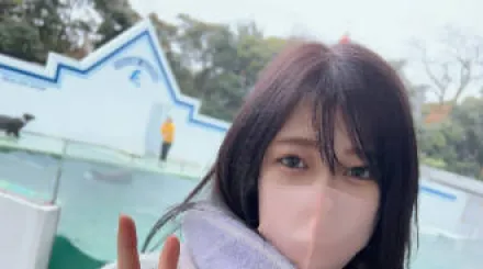 FC2-PPV-3262378 她饥渴地吮吸着硬挺的阴茎