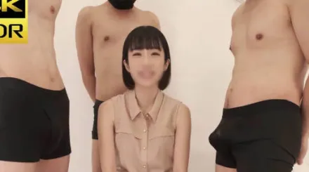 FC2-PPV-4670472 三根屌丝的演唱会