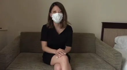 FC2-PPV-3190614 患有精神疾病的漂亮店员