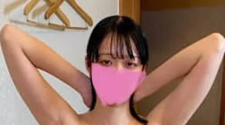 FC2-PPV-4618326 单纯纤细美乳