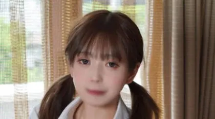 FC2-PPV-4691660 女学生受前辈指导初体验巨根