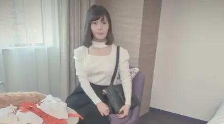 FC2-PPV-2828810 办公室女神