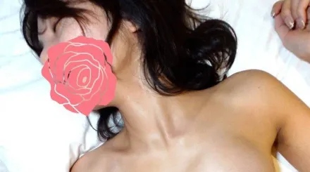 FC2-PPV-3162712 美丽的棕褐色皮肤的混血日本女性