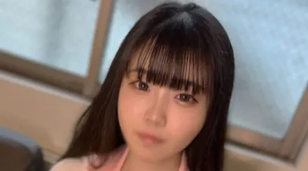 FC2-PPV-4714332 白皙美臀20岁148cm合体激烈抽插