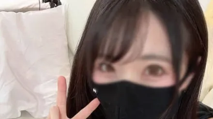 FC2-PPV-4594529 深深的法式热吻