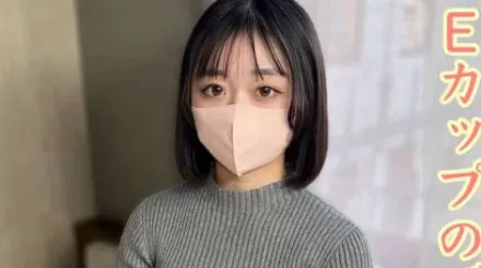 FC2-PPV-4669304 大屁股女大学生被抓住头拍打屁股