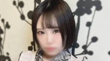 FC2-PPV-4605306 她的口交脸太可爱了