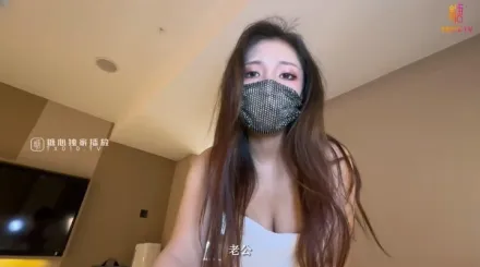 同學聚會前與巨乳騷妻的性愛體驗 情深叉喔