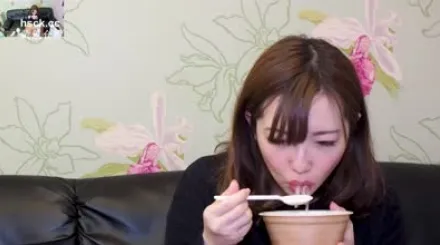 FC2-PPV-4687128 射出来就是中出