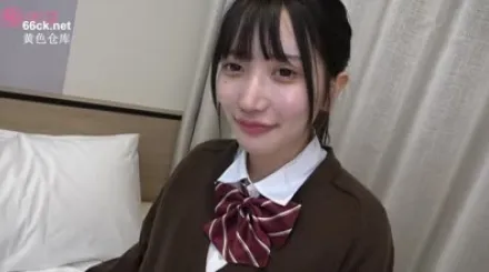 FC2-PPV-2519228 顶着可爱脸蛋却拥有H罩杯巨乳制服下隐藏