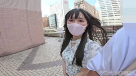 FC2-PPV-4722813 世界上最年轻女性的性爱拍摄