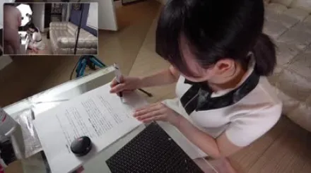 FC2-PPV-4531922 明亮白皙苗条F杯淫乱身体的乡下女孩